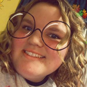 Meet your Posher, Lainey